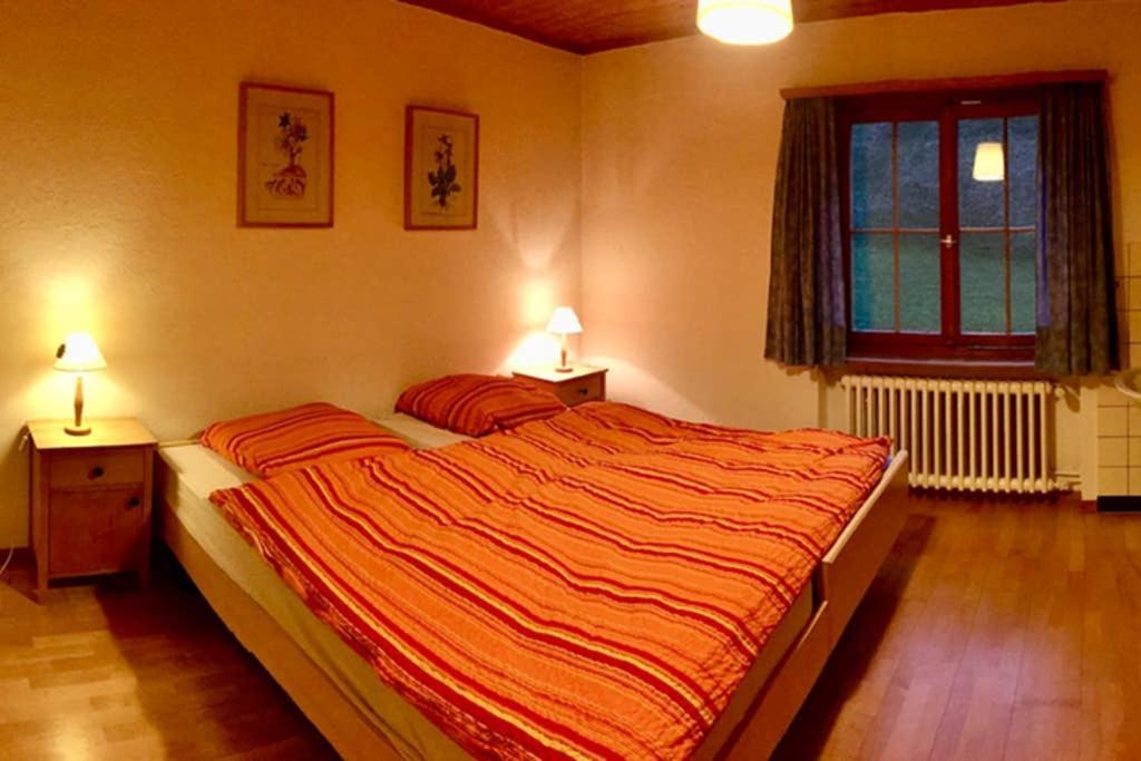 Ferienwohnung Uf Z'Enisch Klosters-Serneus Exterior foto